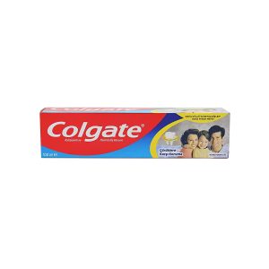 آشنایی با برند Colgate (کلگیت) شرکت کلگیت در سال ۱۸۰۶ توسط کارآفرین ۲۳ ساله‌ی آمریکایی به‌نام ویلیام کولگیت تأسیس شد. صابون، مواد مخصوص آهار و شمع از محصولات ابتدایی شرکت بودند که در کارخانه‌ی نیویورک سیتی تولید می‌شدند و در فروشگاهی در همان شهر به فروش می‌رفتند. یک سال پس از فعالیت، اولین شریک به شرکت کولگیت وارد شد. فرانسیس اسمیث شریک اول ویلیام بود و پس از اضافه شدن او، نام شرکت به Smith and Colgate تغییر یافت. کولگیت در سال ۱۸۱۲ سهام اسمیث را خرید و پیشنهاد شراکت را به برادرش بولز کولگیت داد. برندی که امروز به‌نام کولگیت و عموما با خمیردندان کولگیت می‌شناسیم، بخشی از شرکت آمریکایی کلگیت پالمولیو (Colgate Palmolive) است که در حوزه‌ی محصولات مخصوص مصرف‌کننده در بازارهای محصولات خانگی، آرایشی، بهداشتی و دامپزشکی فعالیت می‌کند. مرکز مدیریت شرکت در خیابان پارک منهتن در نیویورک سیتی قرار دارد.داستان برند کولگیت به بیش از دو قرن پیش و شرکتی کوچک با محصولات محدود به شمع و صابون شروع می‌شود. برند آمریکایی در سال‌هایی که رقابت کمتری در بازار وجود داشت با خرید و ادغام شرکت‌های دیگر، امپراطوری امروزی را ساخت. آن‌ها در توسعه‌ی کسب‌وکار بین‌المللی نیز با موانع زیادی روبه‌رو نبودند و به‌سرعت به برندی جهانی تبدیل شدند. در ادامه میتوانید سایر محصولات این برند رو در لینک زیر مشاهده نمایید. محصولات برند Colgate (کلگیت)